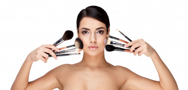 1596611593-brush.jpg