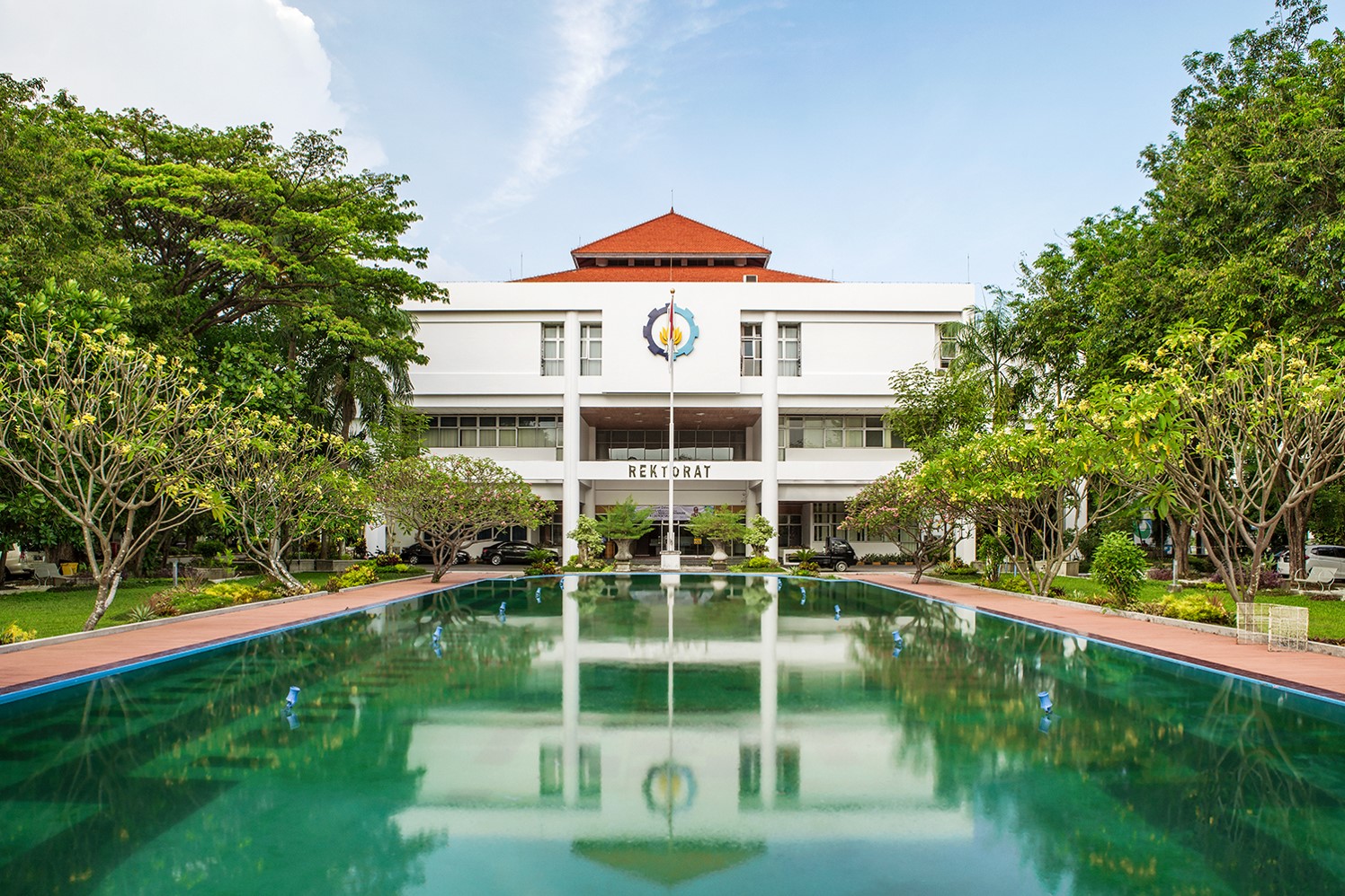 ITS Masuk 3 Besar Perguruan Tinggi Terbaik di Indonesia