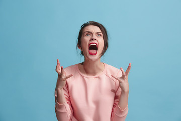 4 Jenis Kemarahan Cewek dan Cara Menghadapinya