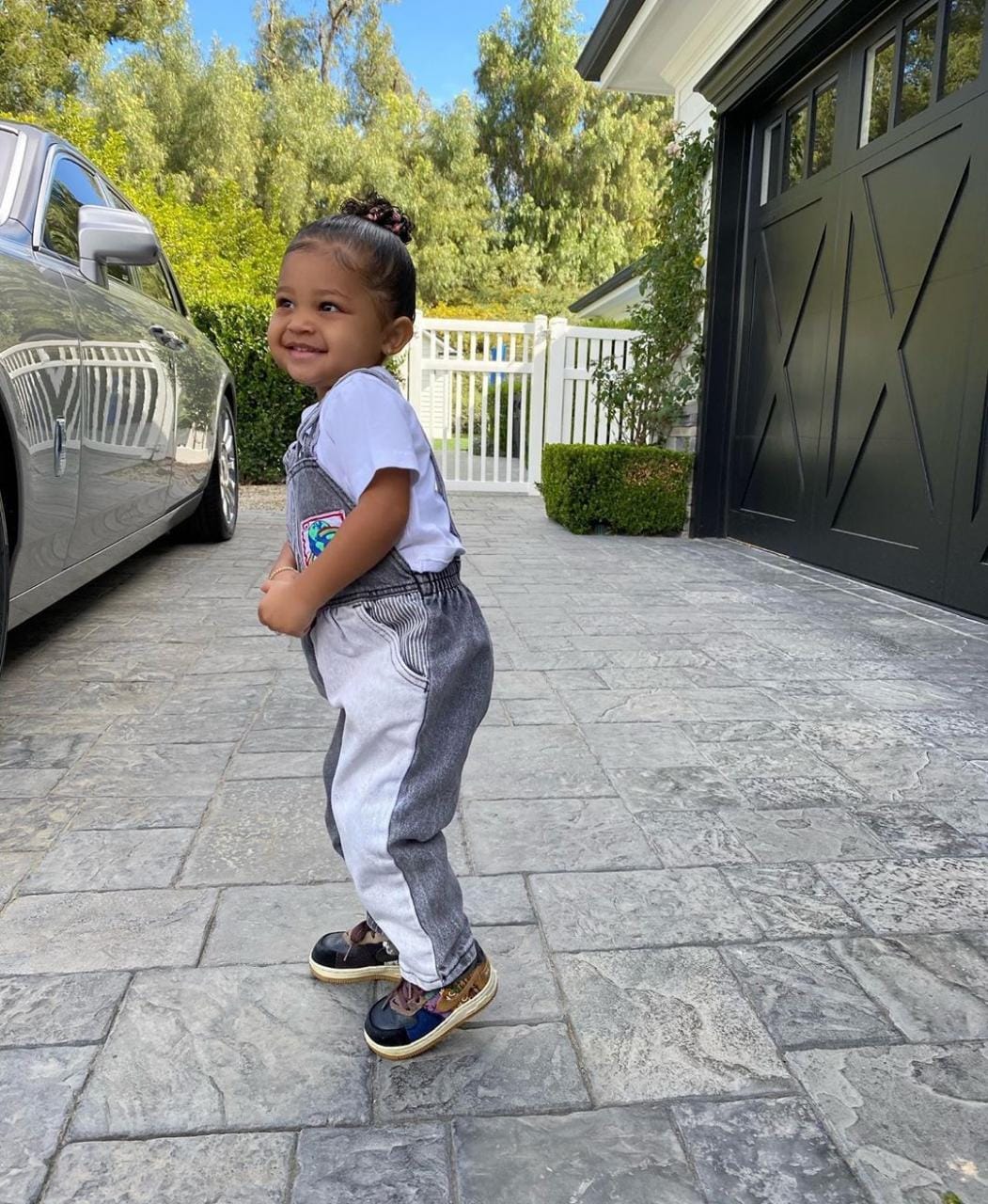 1599977468-stormi.jpeg