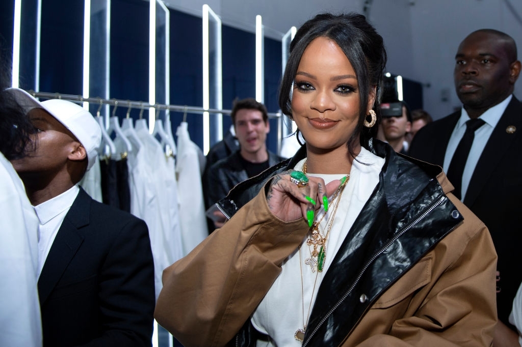 Rihanna Minta Maaf soal Lagu dengan Lantunan Hadis di 'Savage X Fenty' 