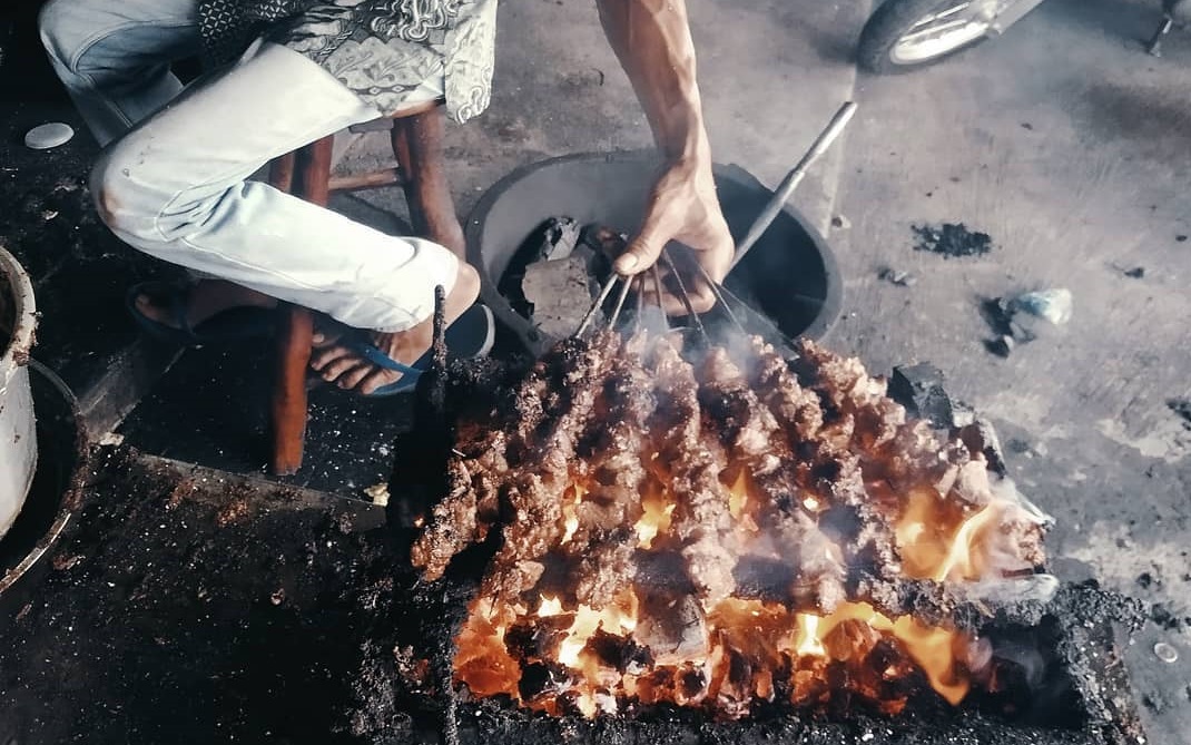 'Sate Kambing Tali Roso', Sate Unik Berukuran Jumbo