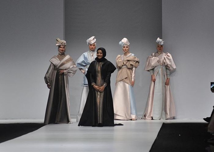 Wah, 10 Desainer Indonesia Siap Tampil di Fashion Week Russia Besok 