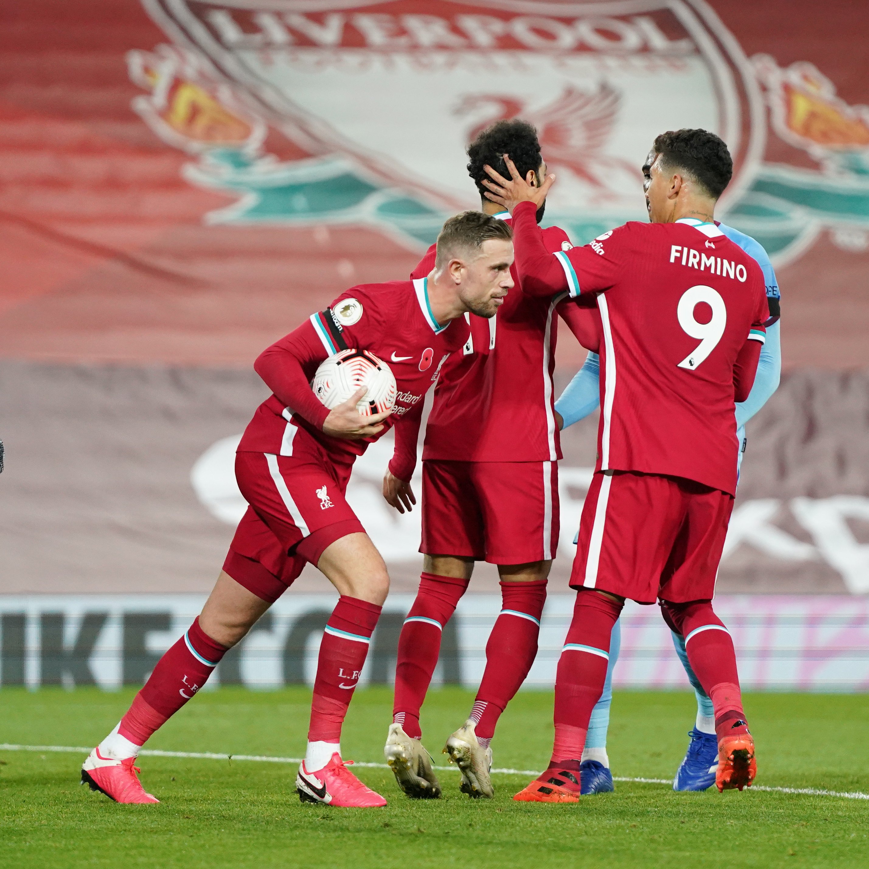 Liverpool Menang, Anfield pun Masih 'Suci'