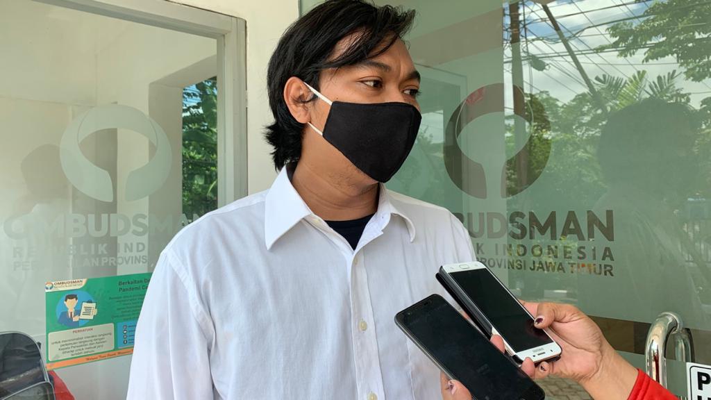 Duh! Diduga Polisi Lakukan Maladministrasi di Demo Omnibus Law Surabaya