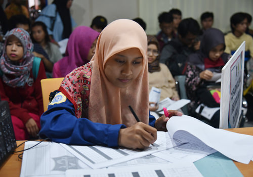Pendaftaran 'Beasiswa Generasi Emas' Kota Surabaya Dibuka, Ini Syaratnya!