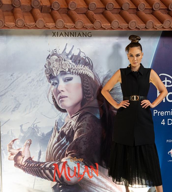 Luna Maya Sempat Menangis Sebelum Dubbing di Live Action 'Mulan' 