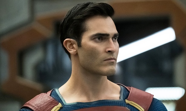 Intip First Look Tyler Hoechlin di Season Perdana Serial 'Superman & Lois' 