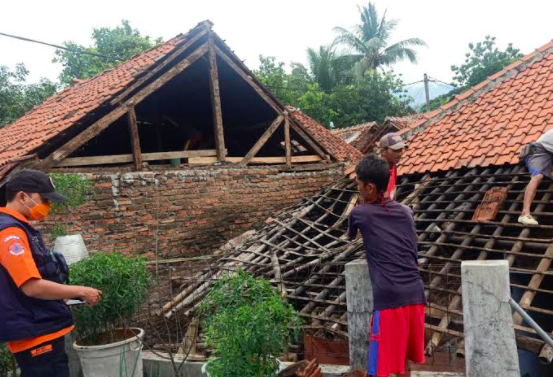 Gempa Berkekuatan 4,2 M Guncang Brebes dan Kuningan, 23 Rumah Rusak