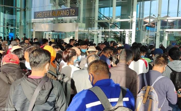 Bandara Soetta Padat karena Rapid Test Antigen, Calon Penumpang Dibuat Kesal