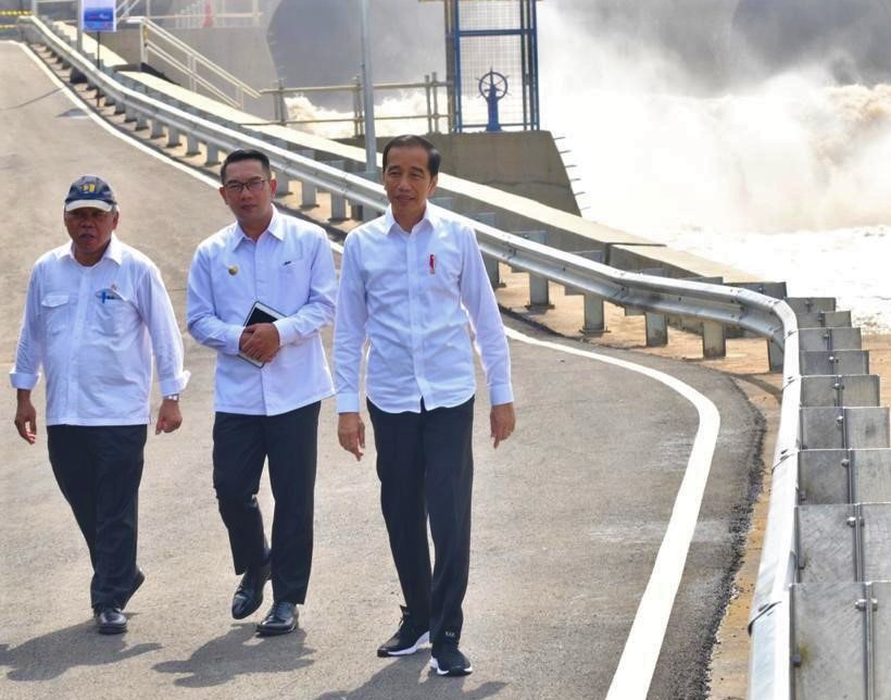 Ridwan Kamil Dampingi Jokowi Resmikan Terowongan Nanjung di Kabupaten Bandung