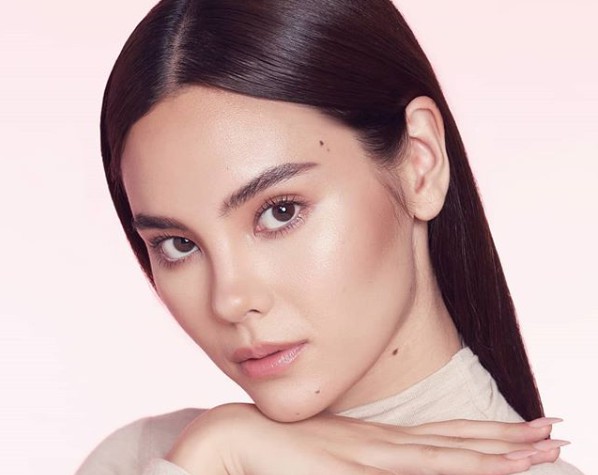  Miss Universe 2018 Catriona Gray Doakan Pemadam Kebakaran di Australia