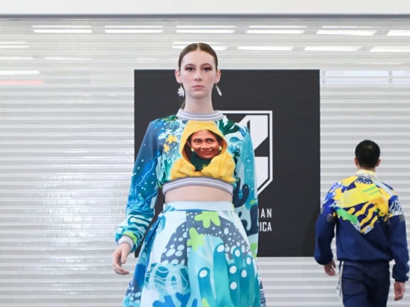 Ada Gambar Jokowi dan Susi Pudjiastuti di New York Fashion Week 2020