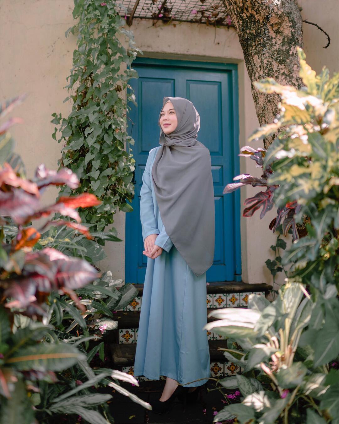 7 Bahan Hijab Paling Nyaman Dipakai Nih Ladies!