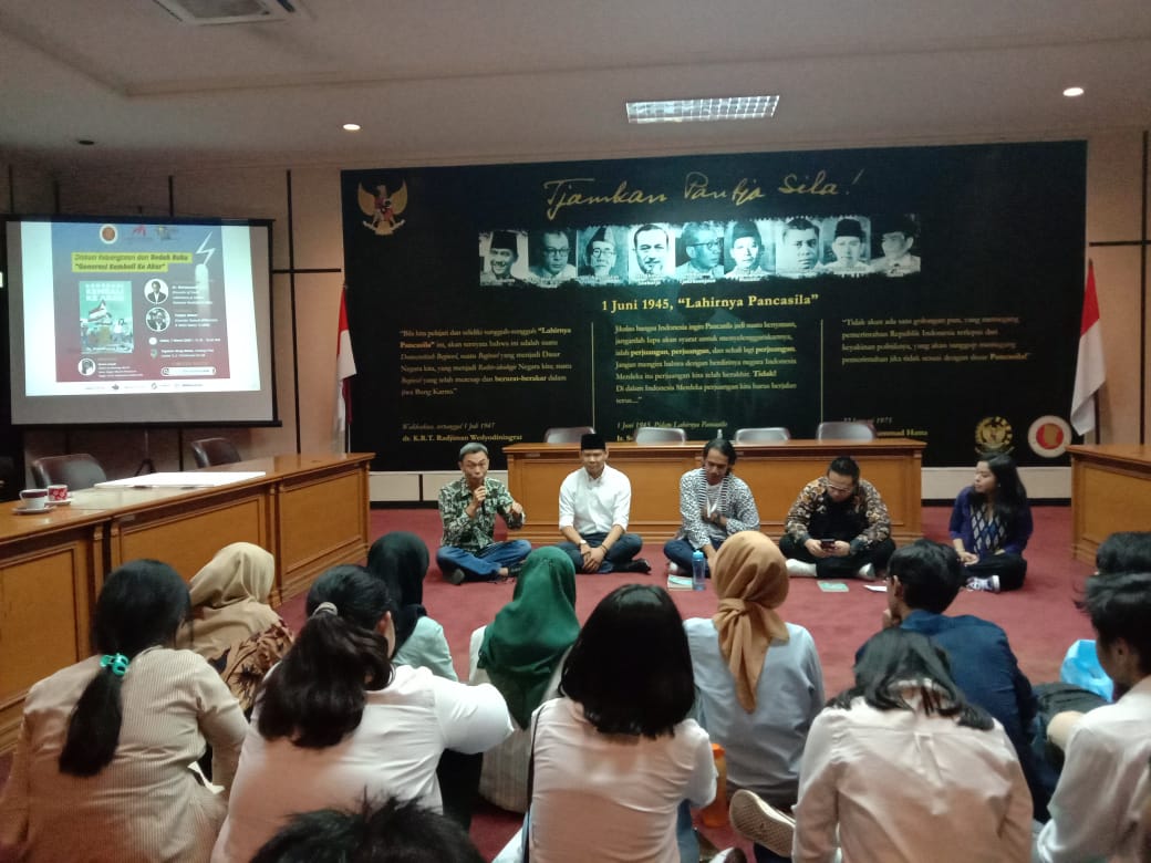 Generasi Kembali ke Akar: Mengulik Anak Muda Indonesia dari Sejarah Bangsa