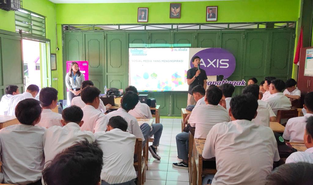 XL Axiata Ajak Anak Muda Bijak Bersosial Media