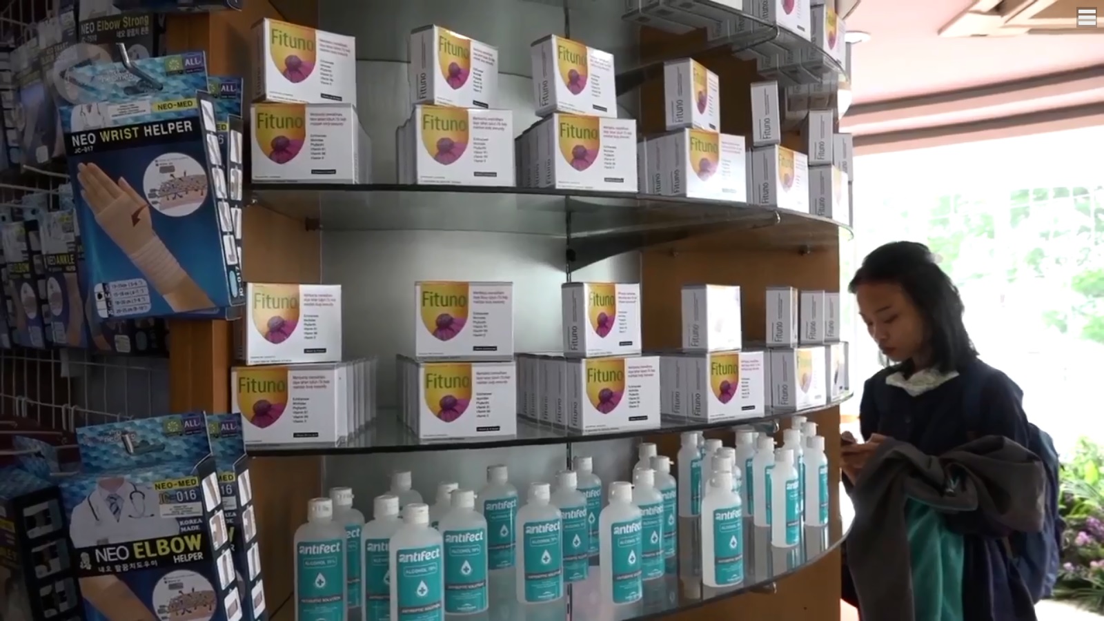 4 Toko yang Jual Masker dengan Harga Normal