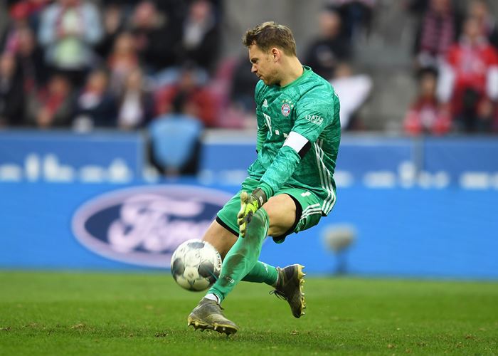 Cerita Konyol Manuel Neuer di Akhir Pekan