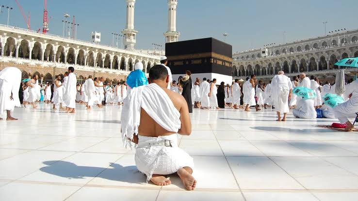 Raja Salman Rilis Dekrit Pembukaan Pelataran Tawaf Masjidil Haram, Tapi Belum Bisa Umrah