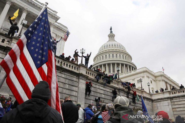 Pejabat Gedung Putih Kompak Mundur Usai Kerusuhan di Capitol 