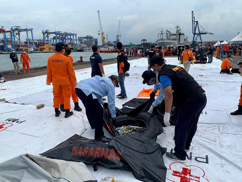 Basarnas Resmi Hentikan Operasi Pencarian Sriwijaya Air SJ 182