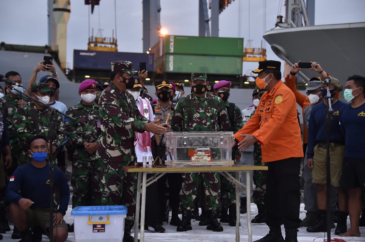 Panglima TNI: Setelah FDR, Kami Yakin CVR SJ 182 Segera Ditemukan