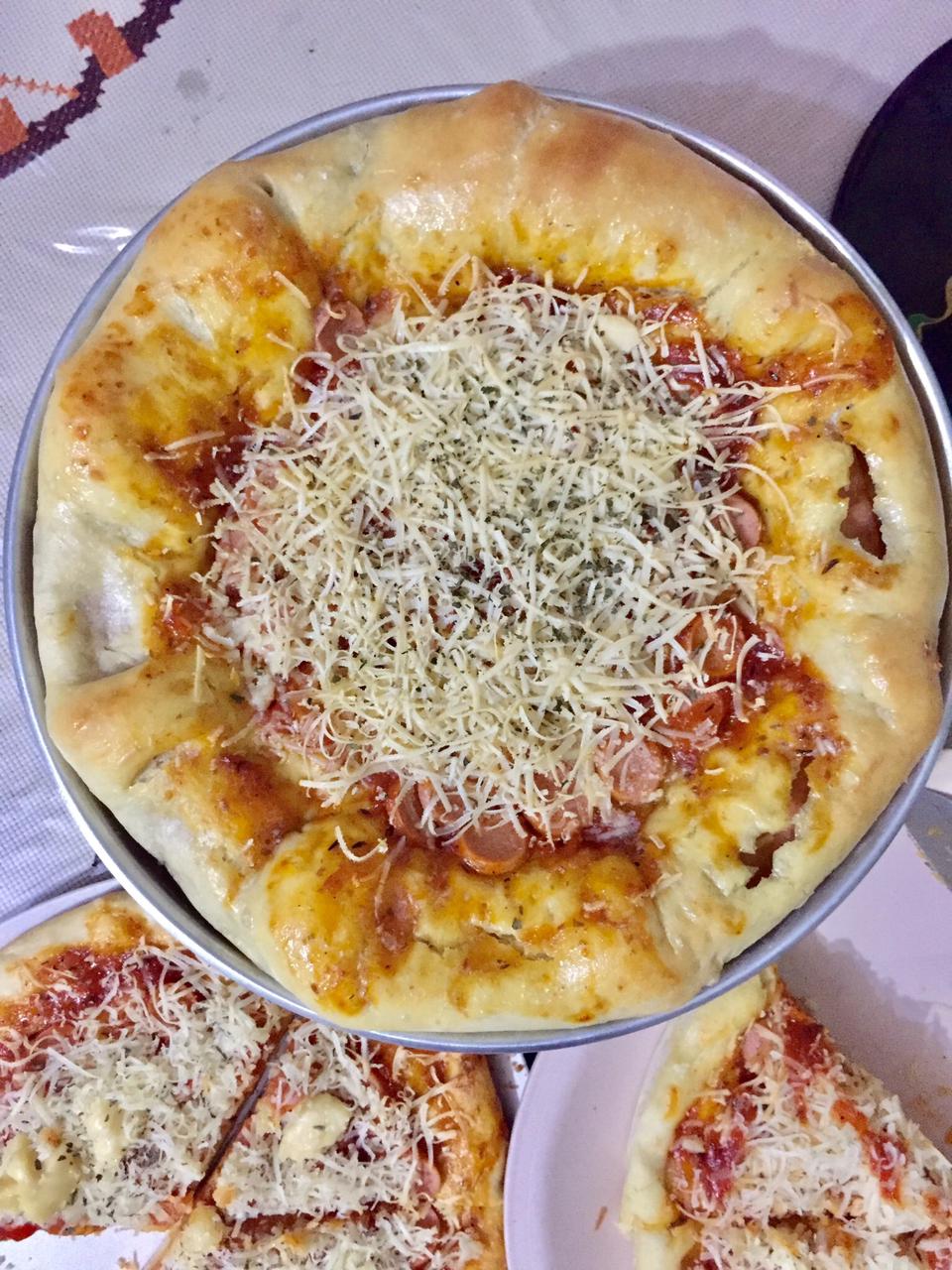 Resep Pizza Rumahan: Bahan Praktis, Hasil Bikin Ngiler  