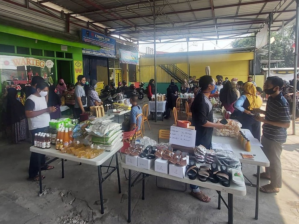 1612076482-Pasar-Muamalah.JPG