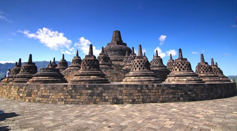 Ganjar Dukung Usulan Candi Borobudur jadi Tempat Ibadah Umat Buddha Sedunia