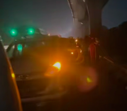 1612873008-ban-pecah-di-Tol.png