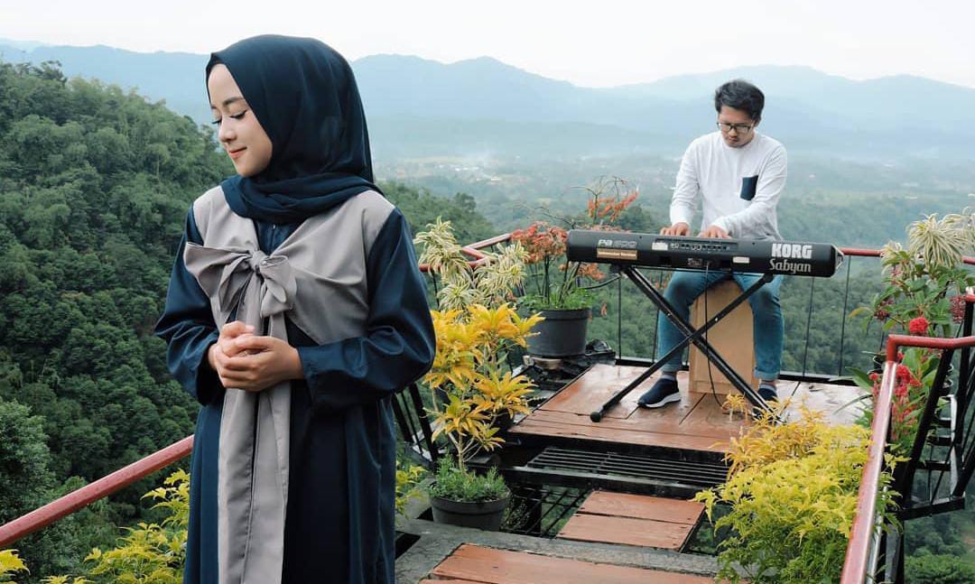 Nissa Sabyan dan Ayus Muncul di TV, Ungkap soal Panggilan ‘Umi'