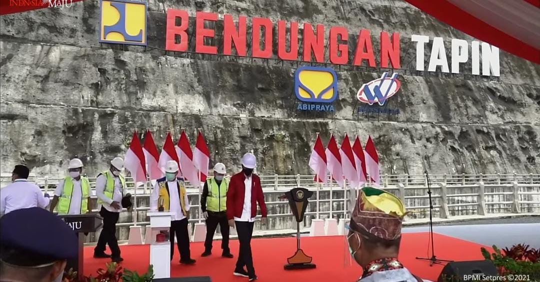 Jokowi Resmikan Bendungan Tapin, Proyek Hampir Senilai Rp 1 Triliun