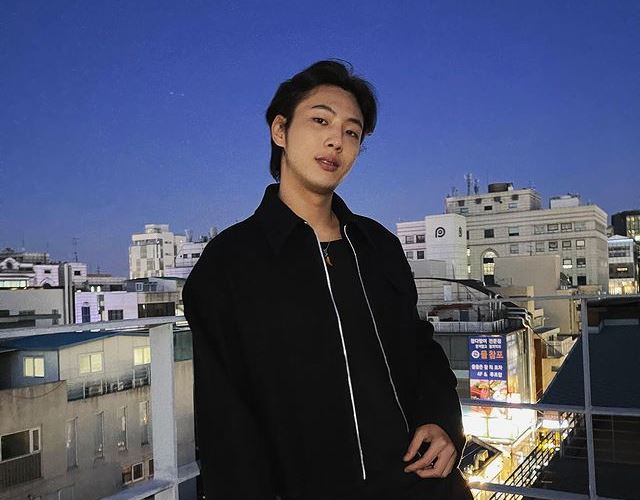 Ji Soo Dilaporkan Akan Wamil Oktober Mendatang