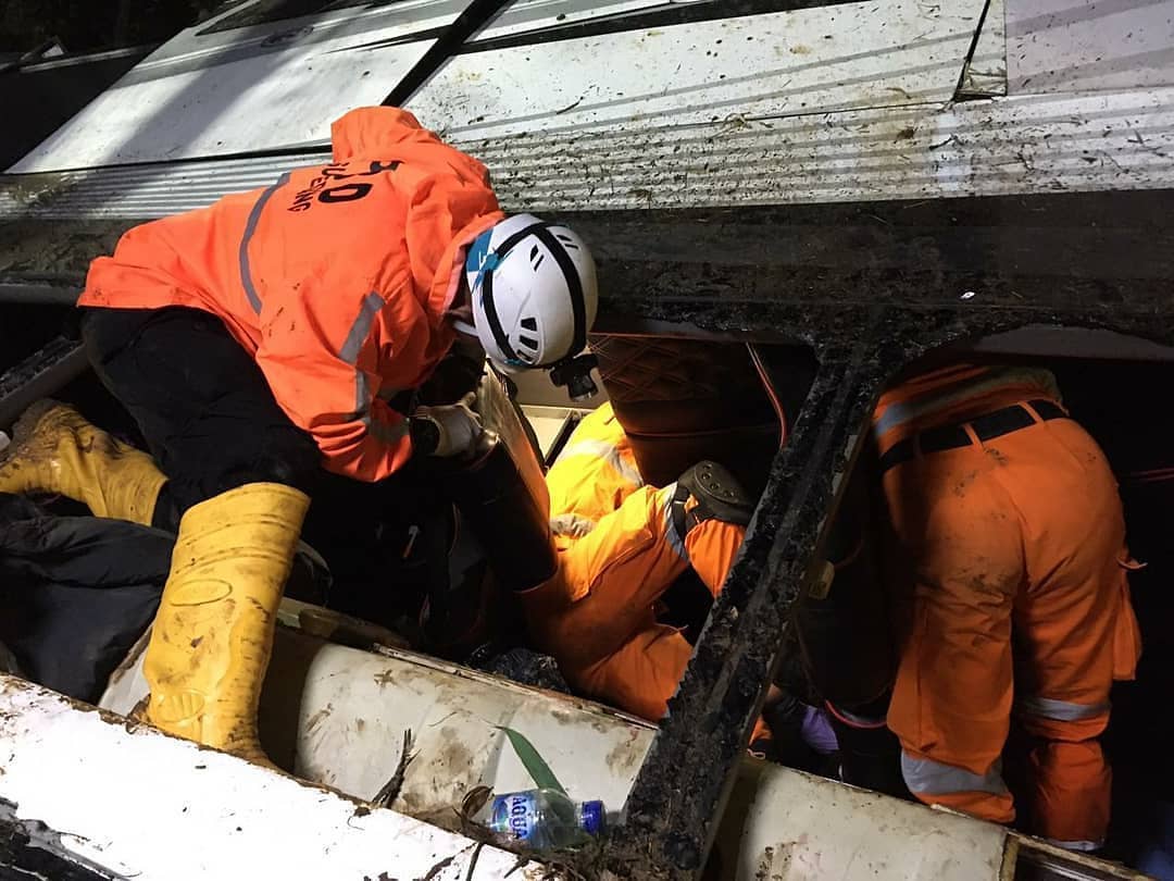 Kecelakaan Bus di Sumedang, Korban: 27 Meninggal, 39 Selamat