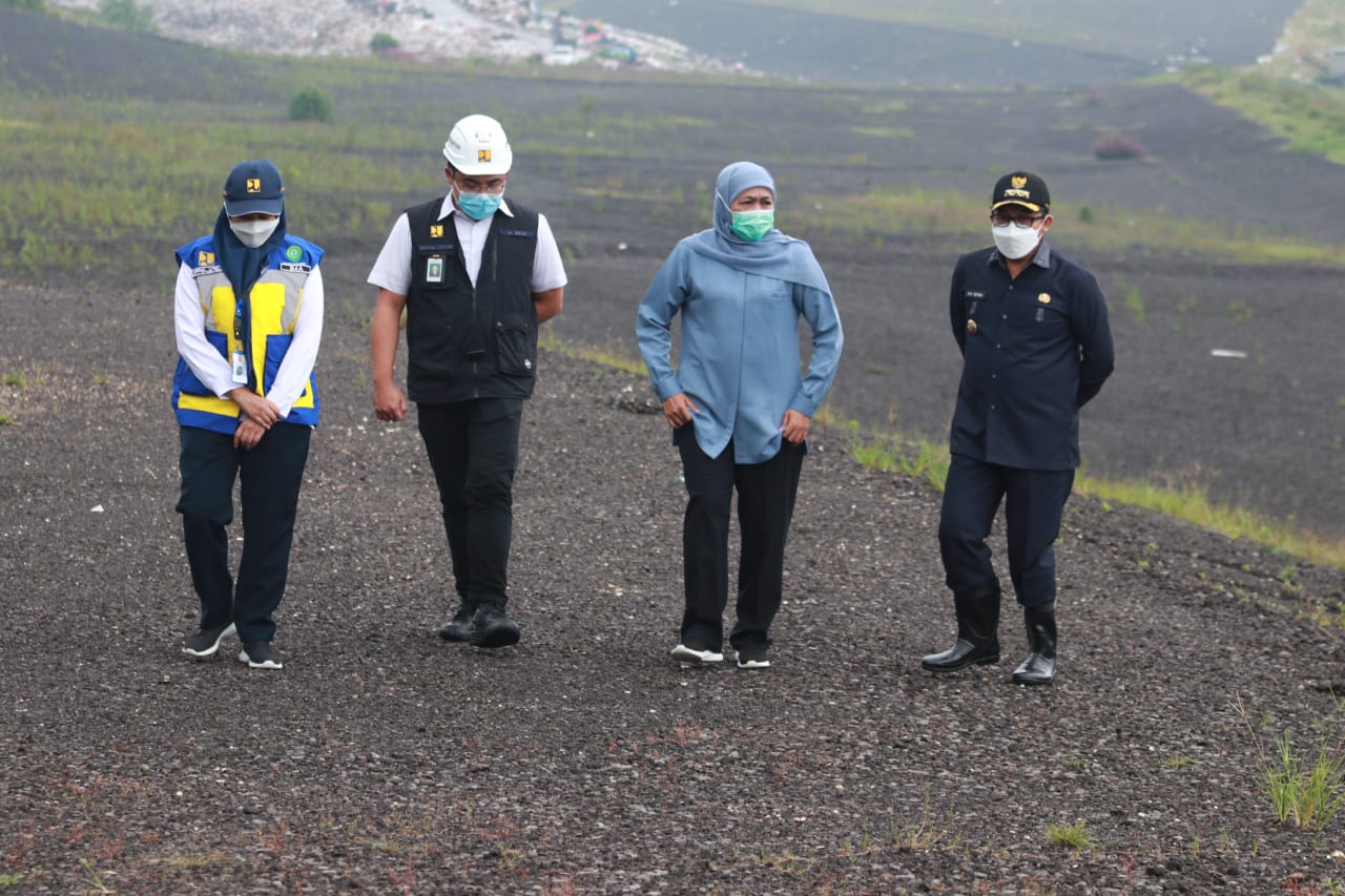 Khofifah Inginkan TPA Supit Urang di Kota Malang Jadi PLTSa