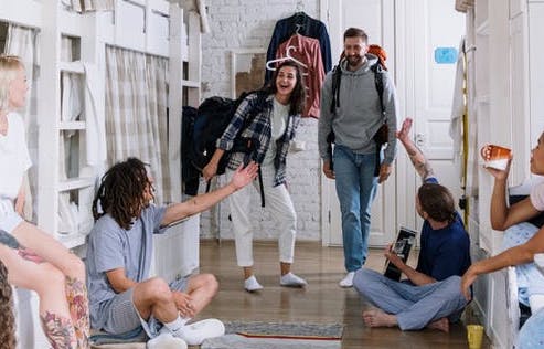 Cek yuk! Ini 7 Tipe Teman Satu Kost