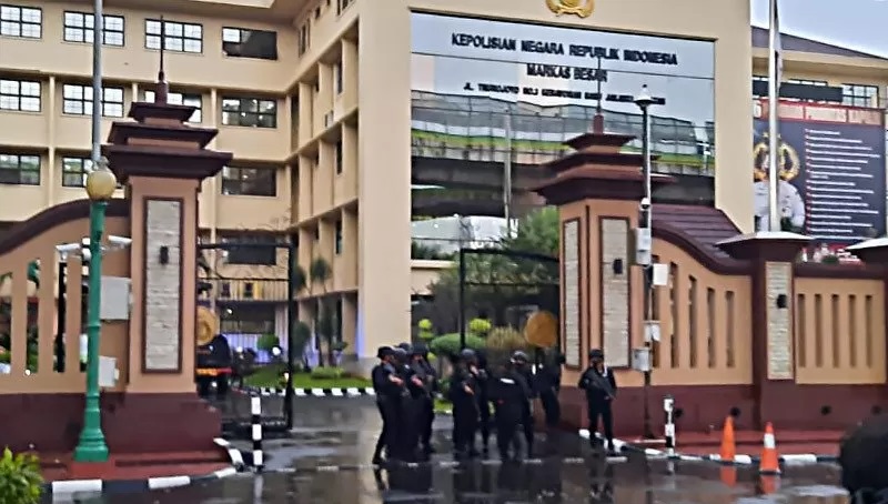 Suasana Mabes Polri Usai Penembakan oleh Orang Tak Dikenal