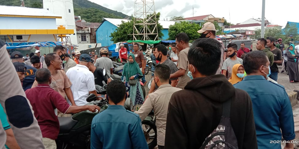 NTT Dilanda Banjir Bandang, Khofifah: Jawa Timur Tengah Siapkan Bantuan