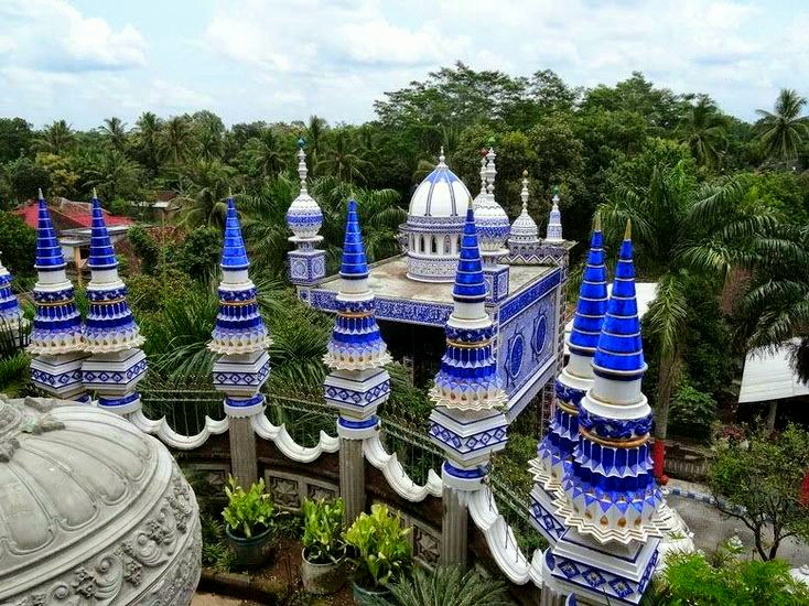 Masjid Tiban Malang, Wisata Religi yang Cocok untuk Ngabuburit