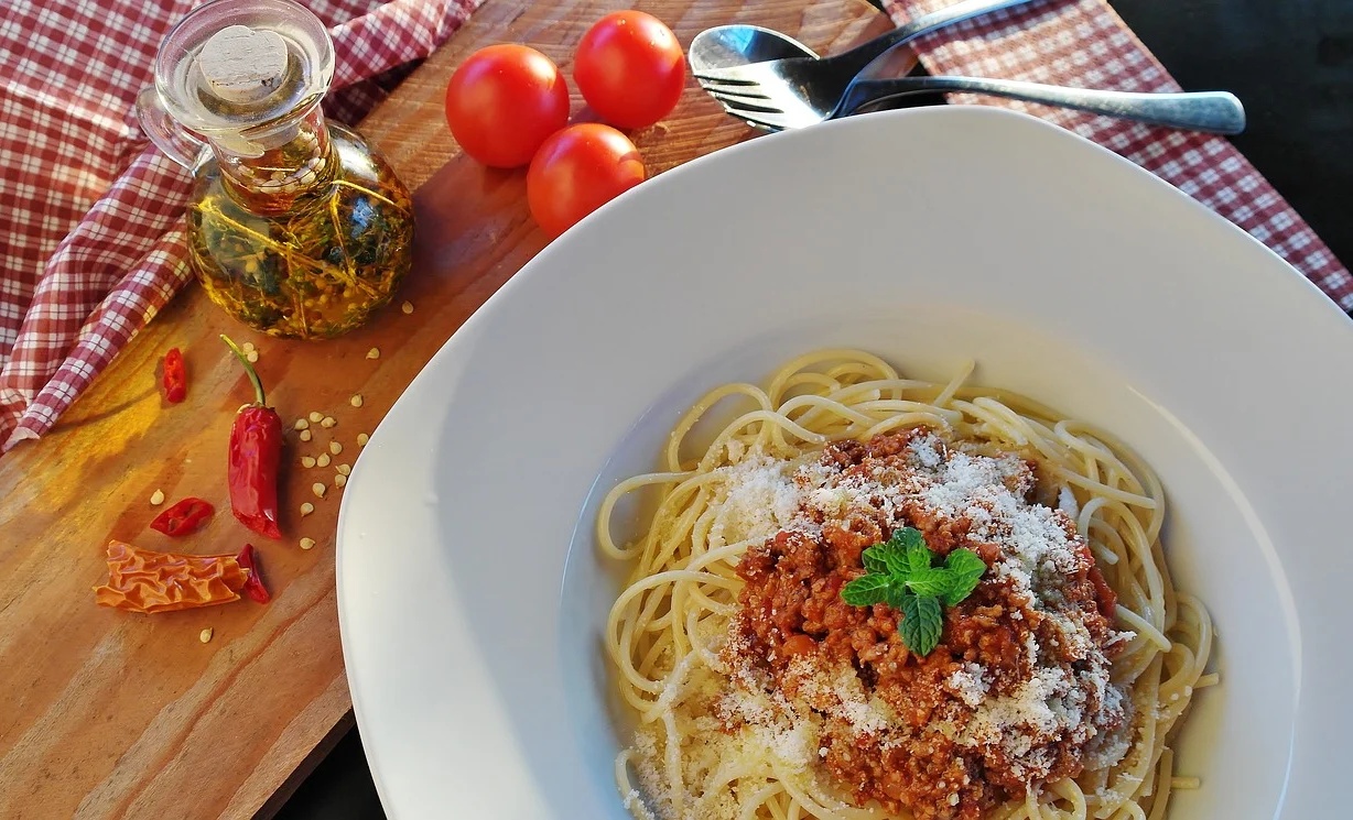 Resep Spaghetti Bolognese Ala Resto Buat Menu Sahur
