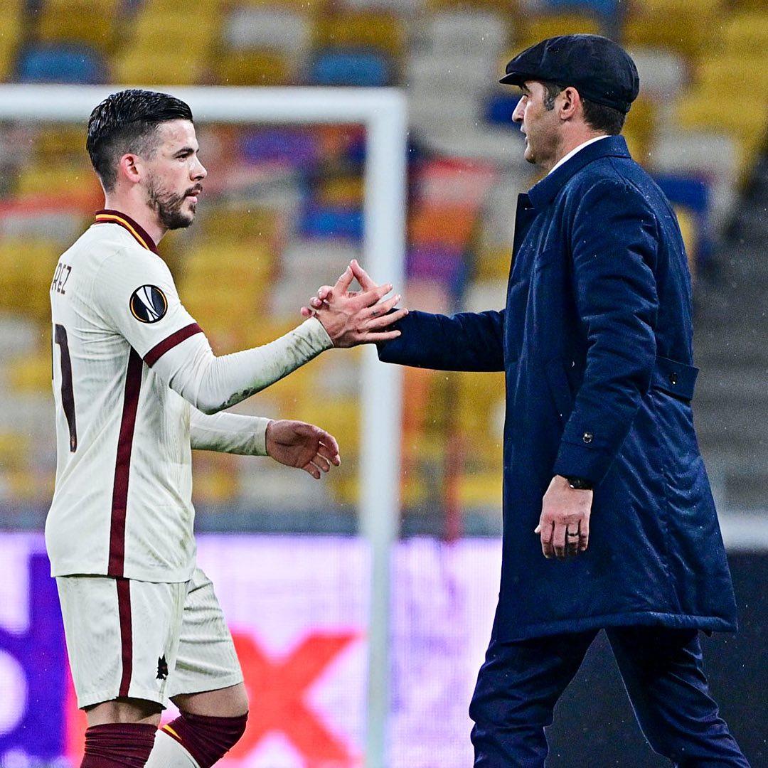 Paulo Fonseca Diberhentikan, AS Roma Cari Pelatih Baru Musim Depan