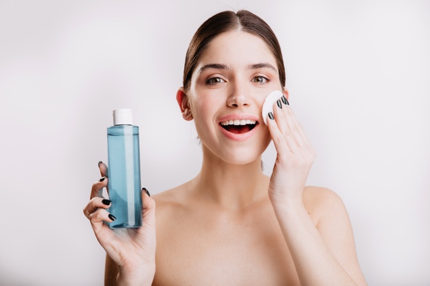 DIY Makeup Remover untuk Berbagai Jenis Kulit 