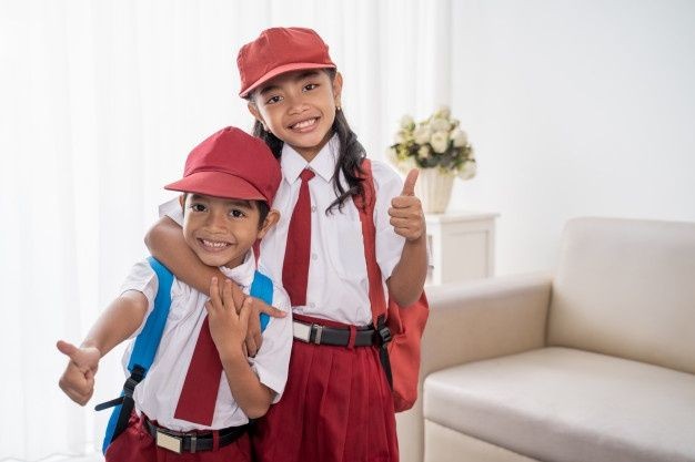 Kementerian Hormati Putusan MA Terkait Pembatalan SKB Seragam Sekolah
