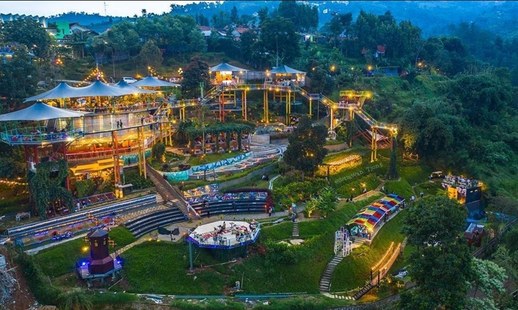 D’Dieuland Wisata Murah di Bandung, Serasa di Disneyland 