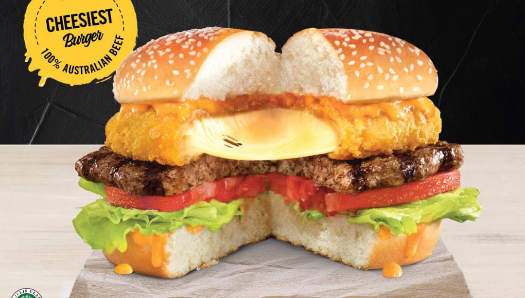 Bingung Pilih Menu Makan Siang? Cobain Big Fried Cheeseburger!
