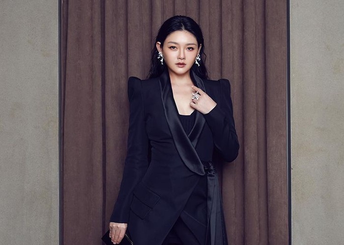 10 Tahun Menikah, Barbie Hsu Dikabarkan Gugat Cerai Suami