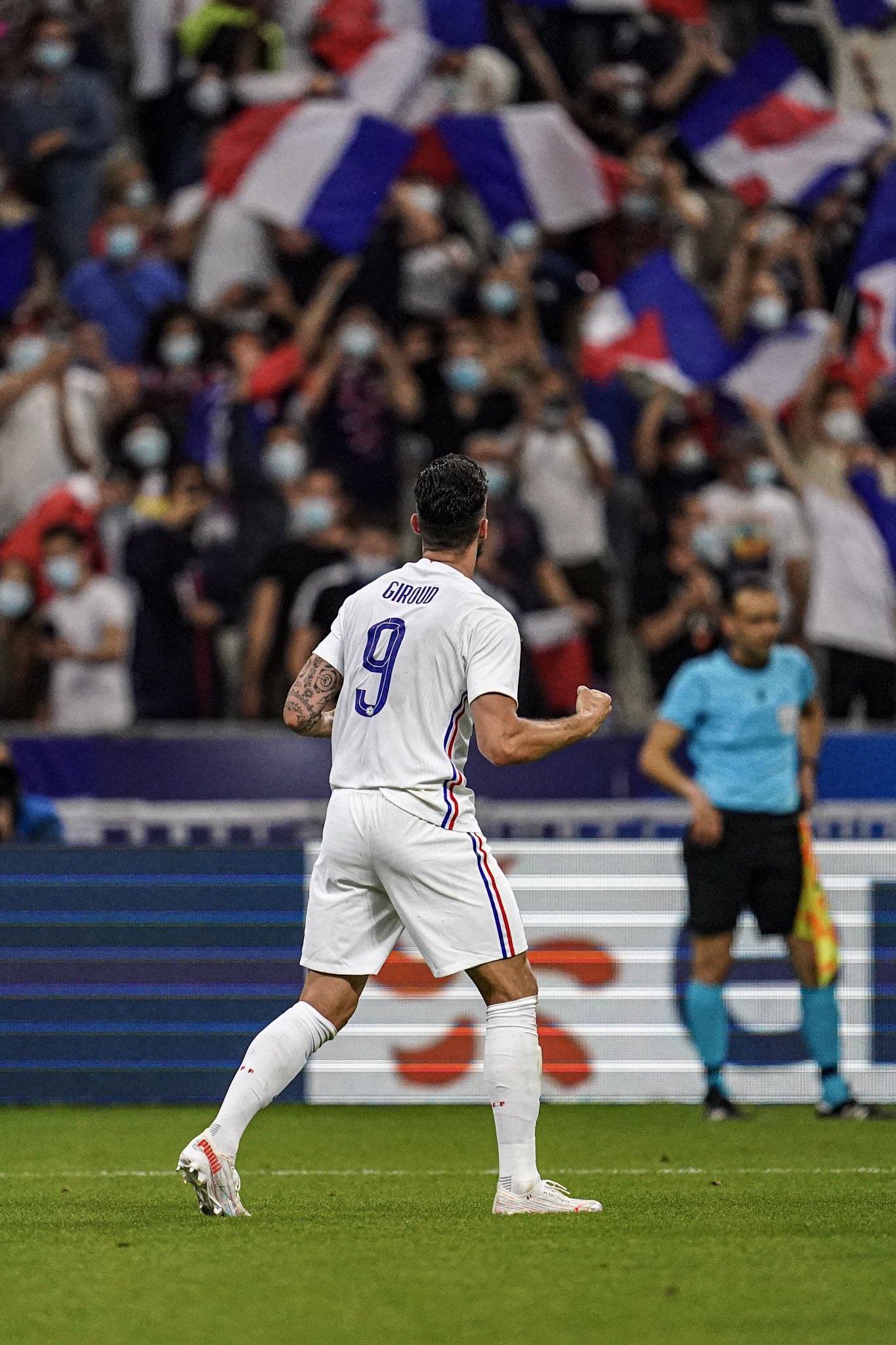 Karim Benzema Cedera, Giroud Cemerlang Jelang Piala Eropa
