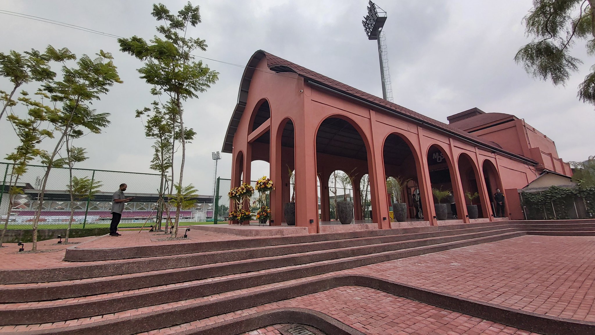 Kasus COVID-19 Tinggi, Kota Surabaya Kembali Tutup Taman hingga Museum
