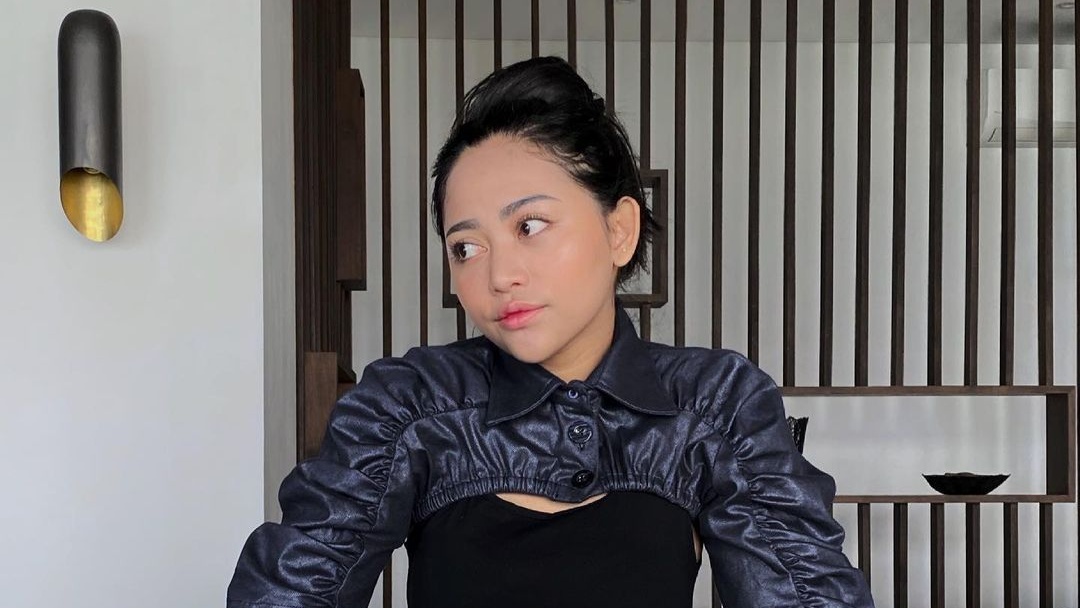 Baju Branded Anak Rachel Vennya Dimakan Rayap, Netizen Meronta