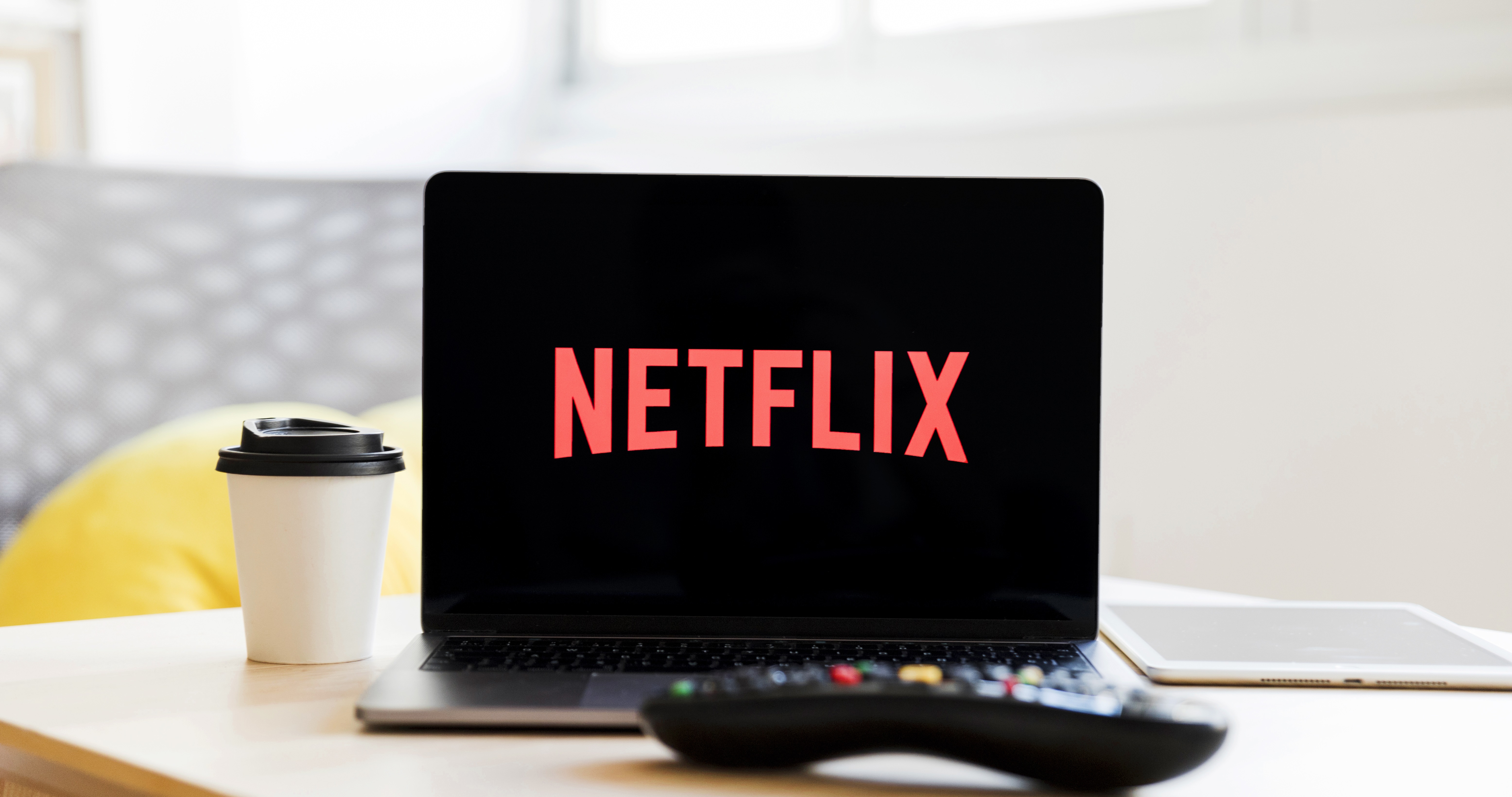 Netflix Kehilangan 200 Ribu Pelanggan dalam Tiga Bulan